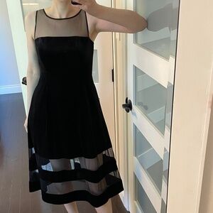 NWT Aidan by Aidan Mattox Velvet and Mesh Cocktail Dress - size 8 - LBD